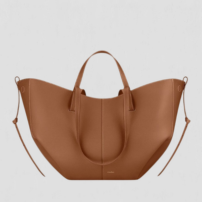 Lisa | Sleek Everyday Bag with Chic Side Ruching
