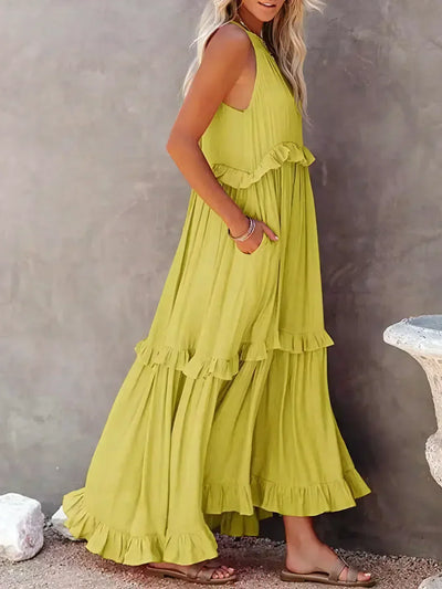 Lorena | Halterneck Dress With Ruffles and Pockets